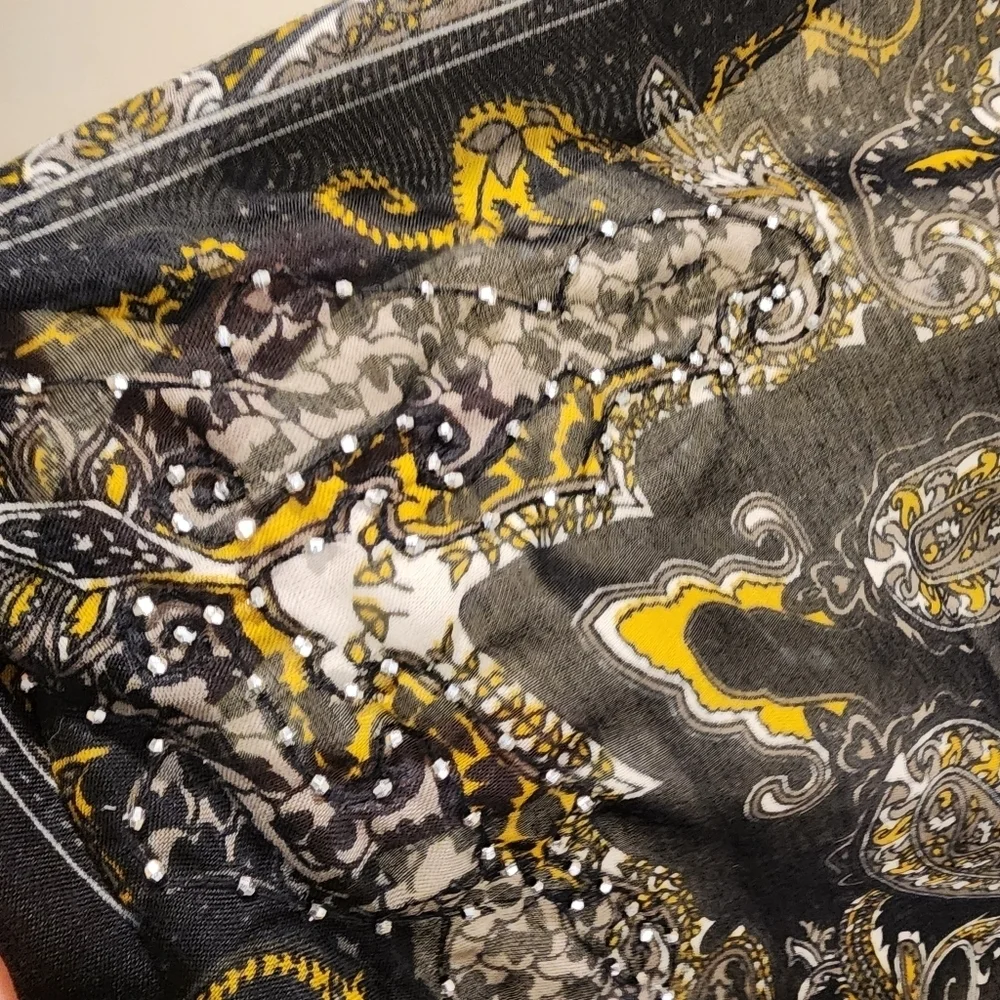 Large Paisley embelished light weight scarf